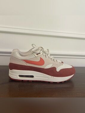Nike Air Max 1 Mars Stone Sneakers